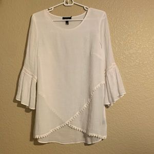 White flare sleeve with embroidery detail